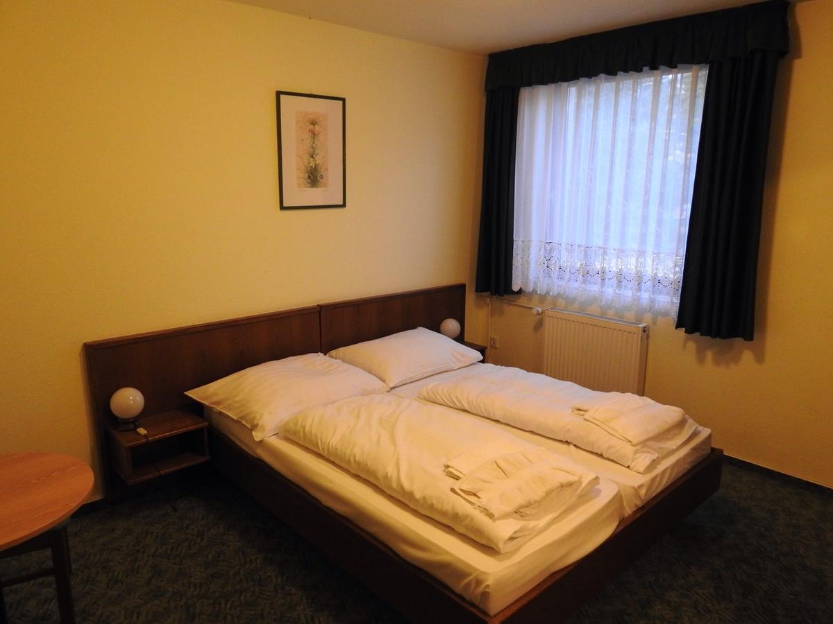 Bed and Breakfast A Fogado Bicske Exterior foto